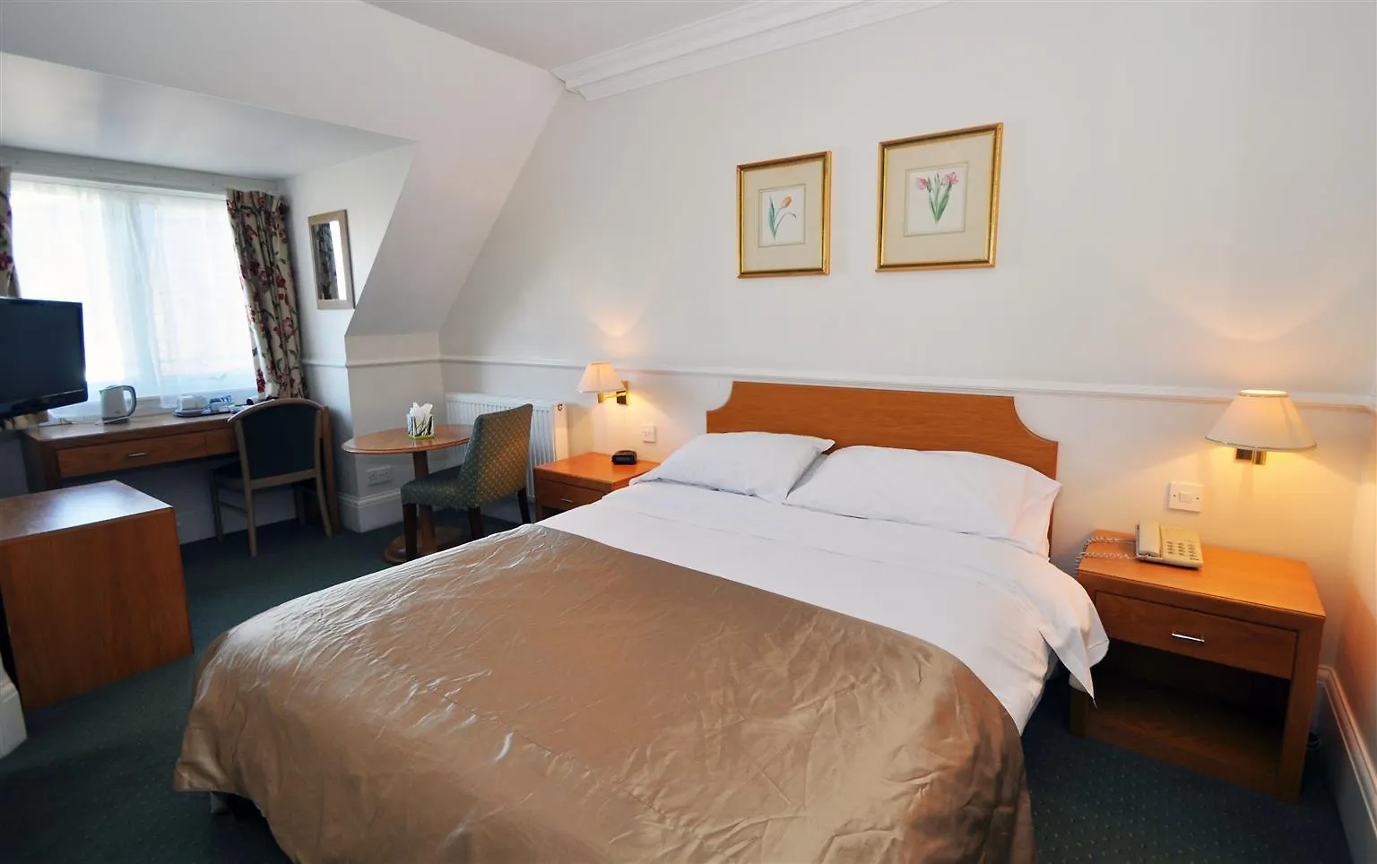 ***  Montague Hotel Bournemouth Reino Unido